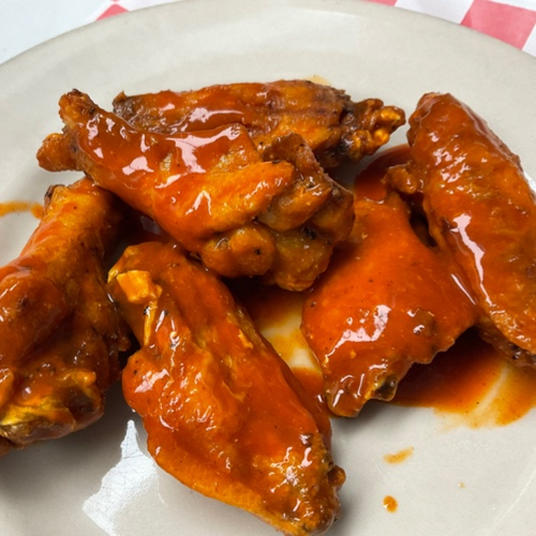 Buffalo Wings That Pack Flavor