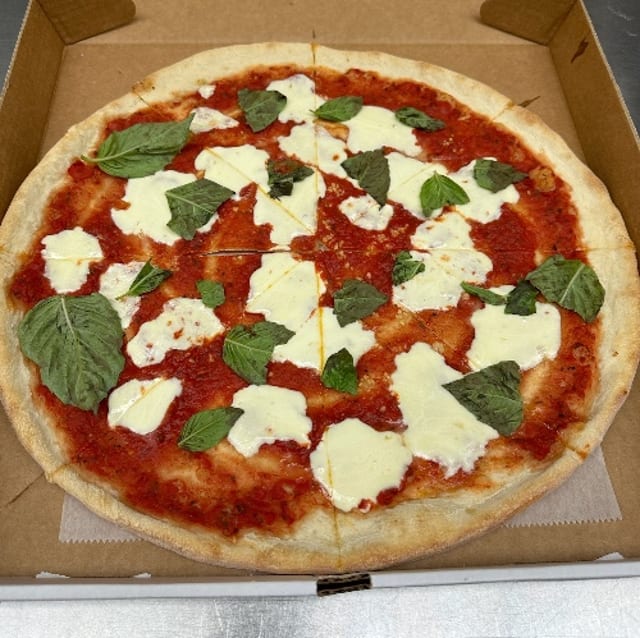 Margarita Pizza.