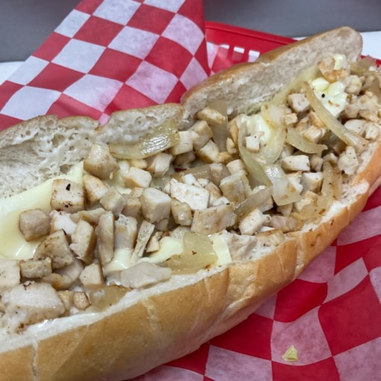 Delicious Chicken Cheesesteak